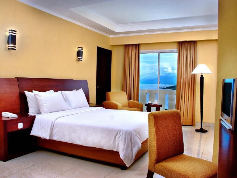 Aston Niu Manokwari Hotel & Conference Center Εξωτερικό φωτογραφία