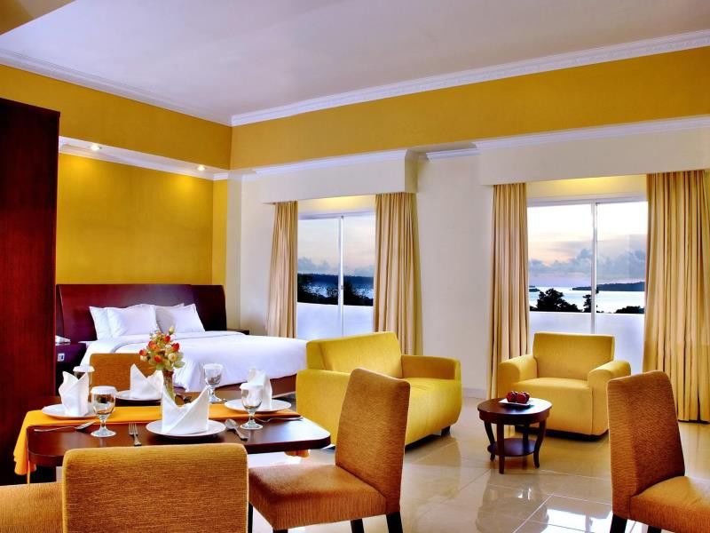 Aston Niu Manokwari Hotel & Conference Center Εξωτερικό φωτογραφία