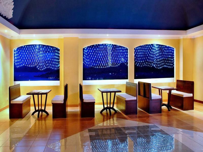 Aston Niu Manokwari Hotel & Conference Center Εξωτερικό φωτογραφία