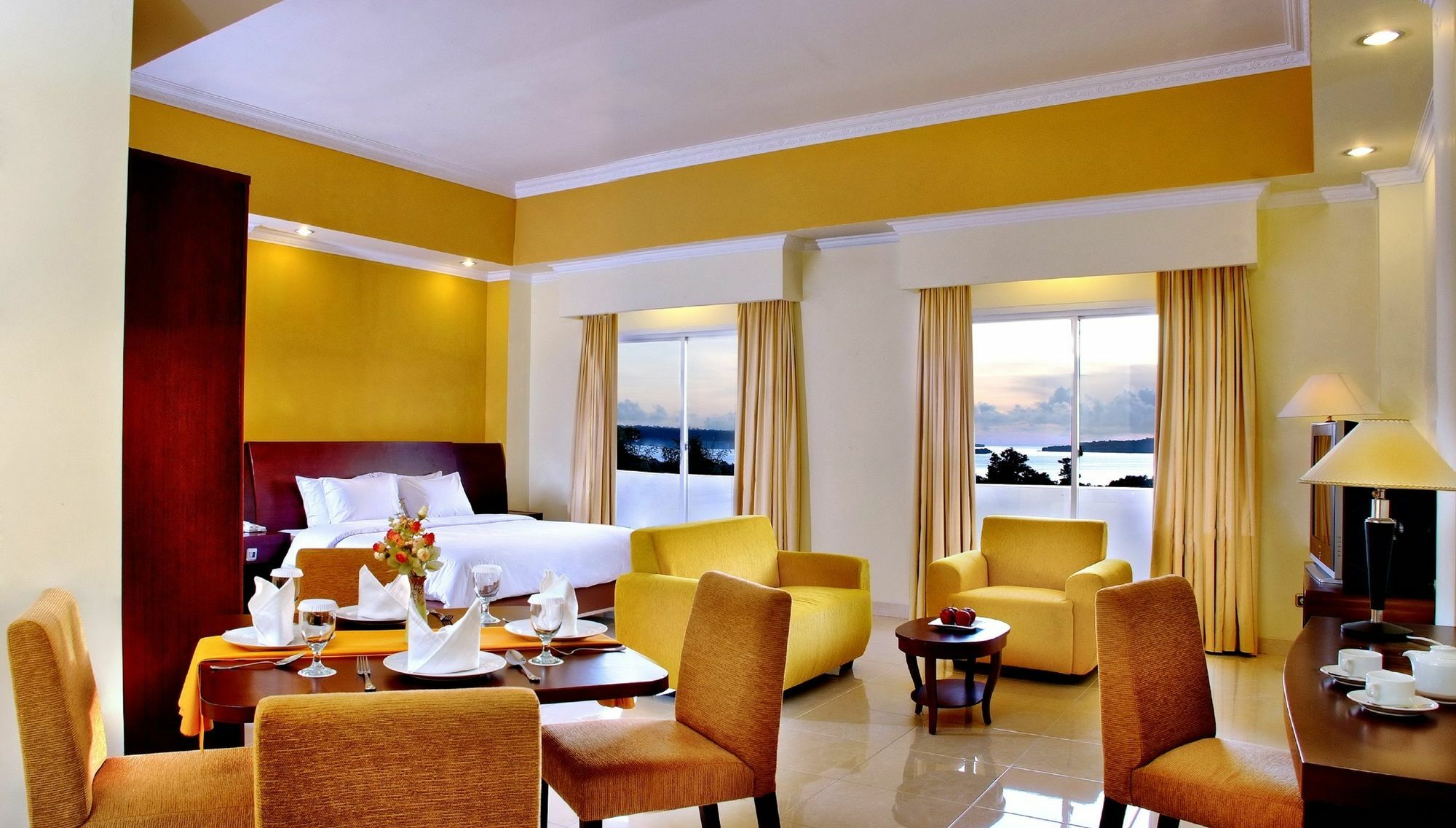 Aston Niu Manokwari Hotel & Conference Center Εξωτερικό φωτογραφία