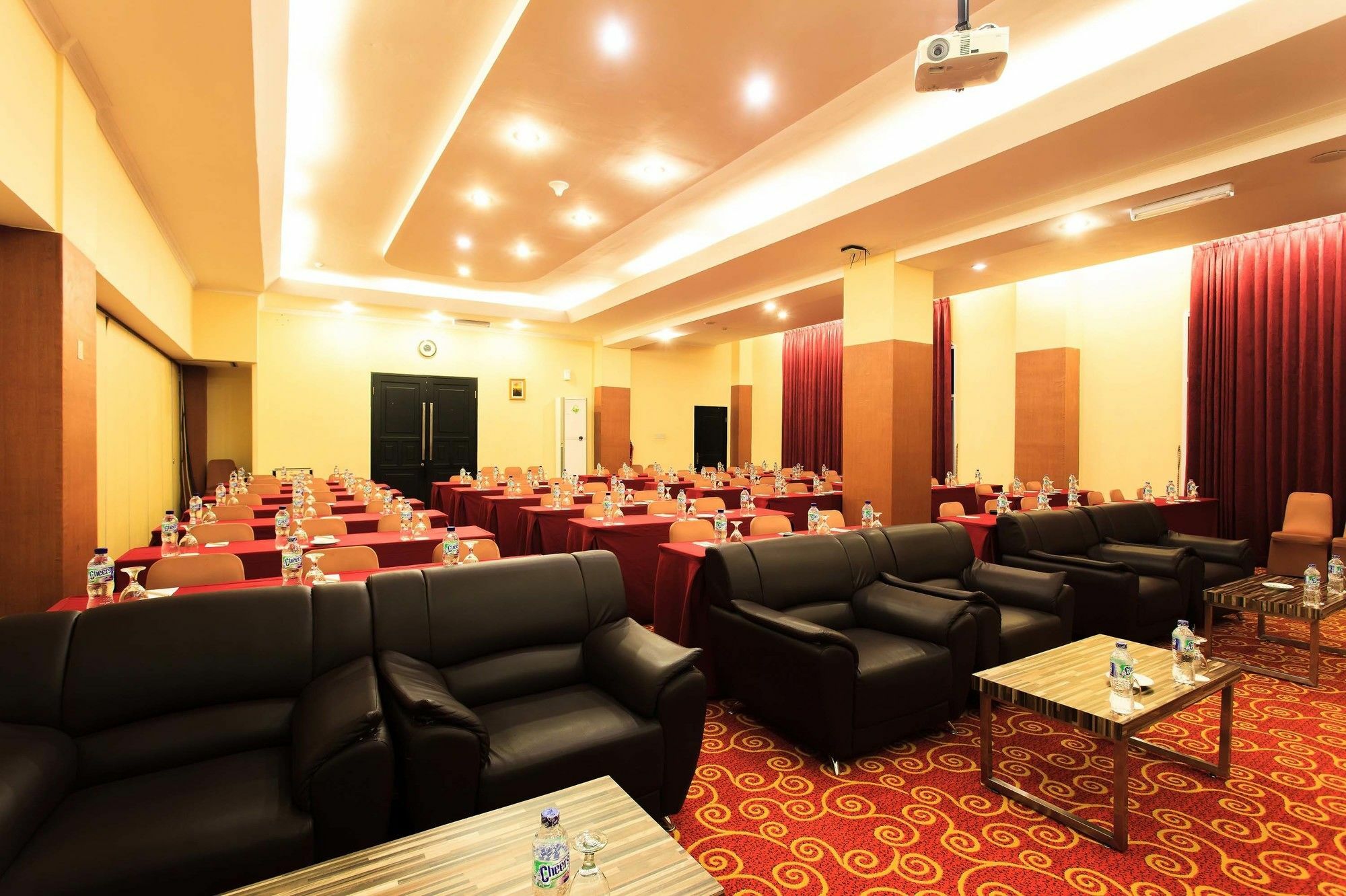 Aston Niu Manokwari Hotel & Conference Center Εξωτερικό φωτογραφία